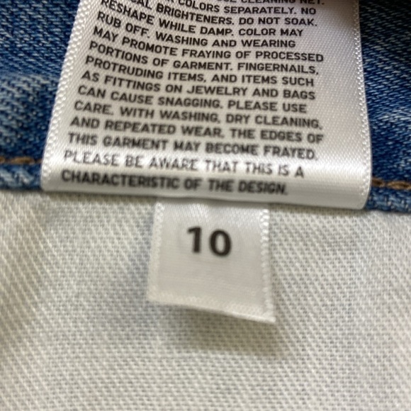 Uniqlo ,Women’s,Blue,Distressed,Short Jeans.Size-10 - Picture 10 of 10